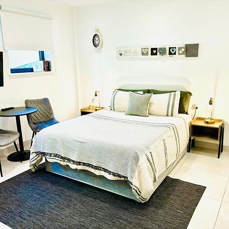 Gibraltar Central Suites Kültér fotó