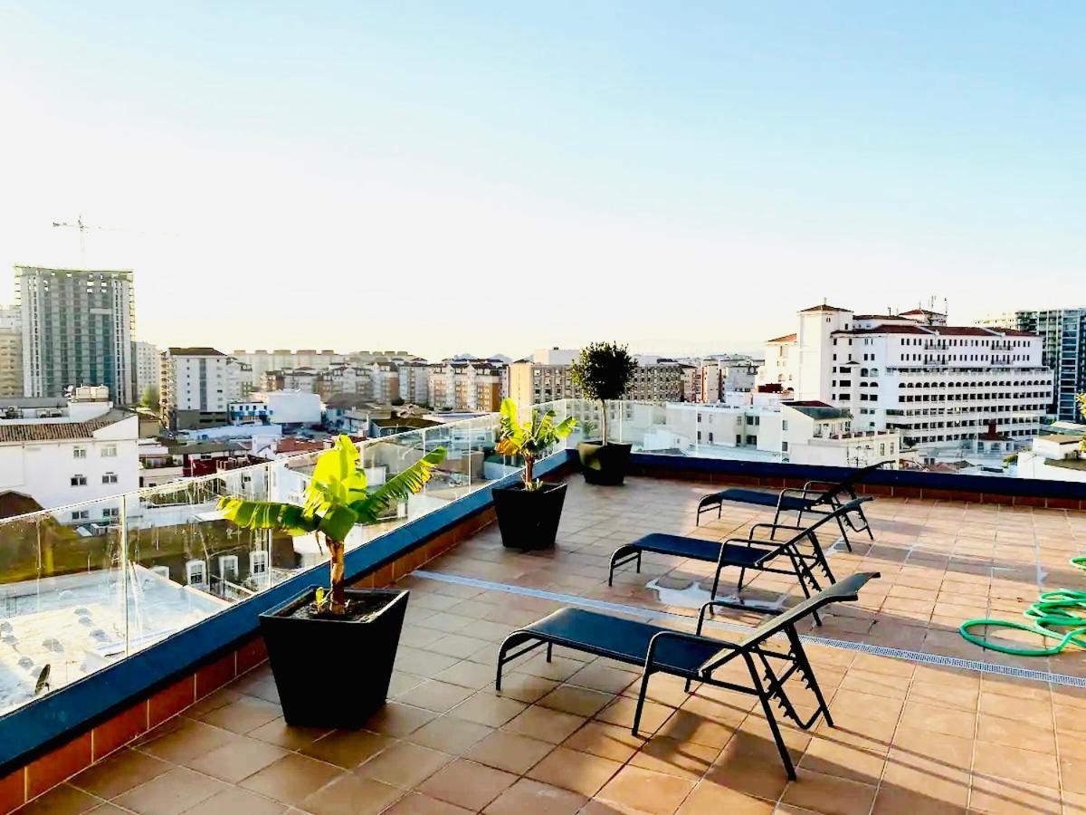 Gibraltar Central Suites Kültér fotó