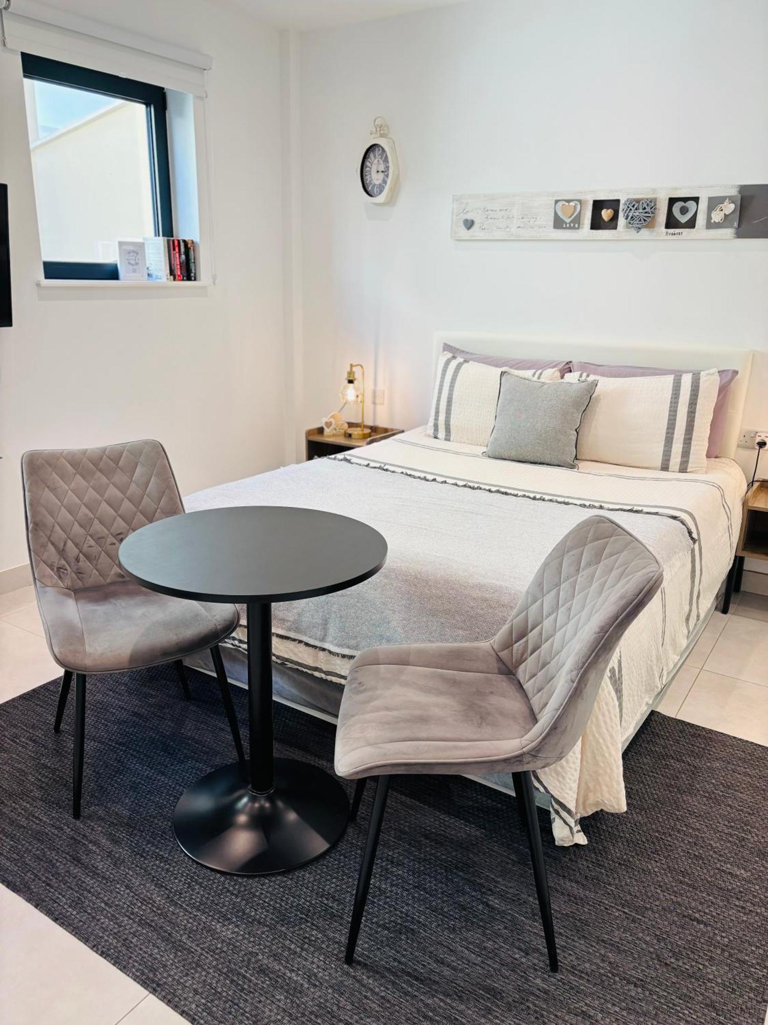 Gibraltar Central Suites Kültér fotó